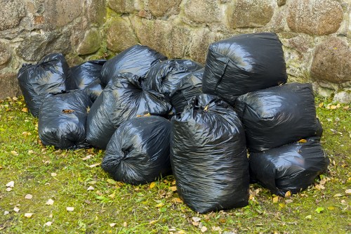 Efficient bulk waste removal in Turnham Green